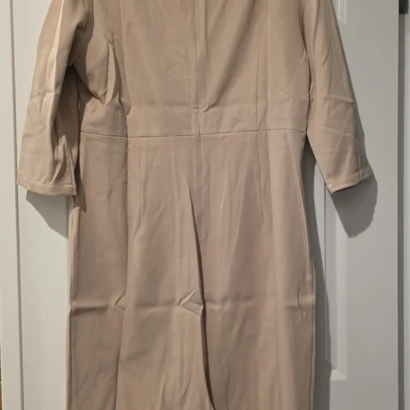 Chic Long Sleeve Beige Dress - Picture 3 of 5